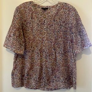 J Crew floral swing top. Size medium.